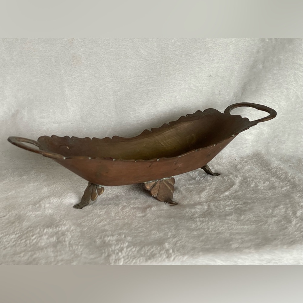 Amazing vintage brass trinket holder soap dish made in India